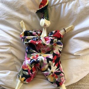 Cerró art seed filled doll